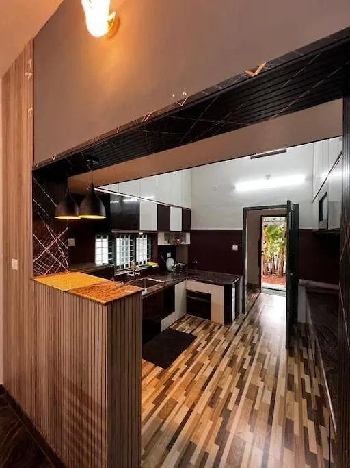 Dutch Heaven Villa Nedumbassery